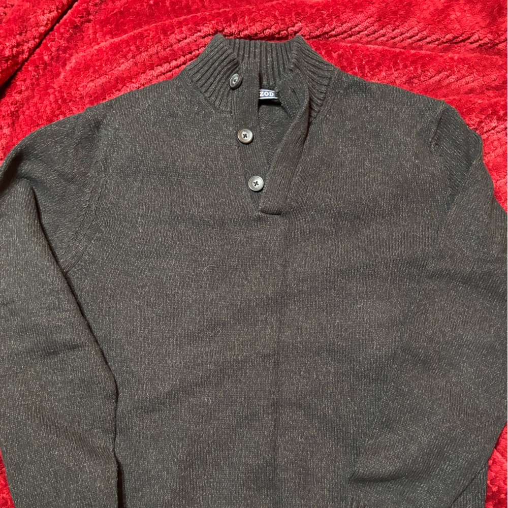 Men’s IZOD 3 button sweater size L